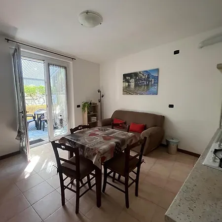Lake Stay Apartmán Bellano